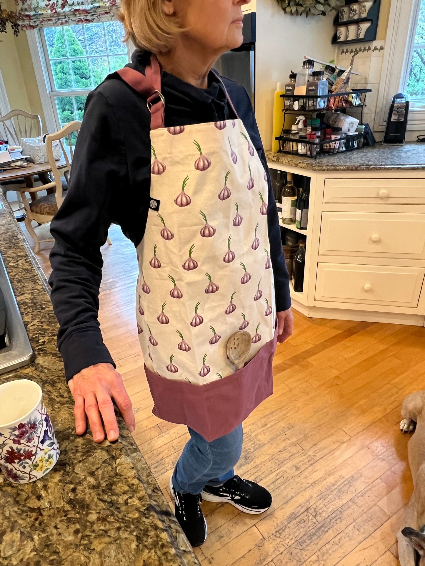 Garlic Bulb Large Pocket Apron