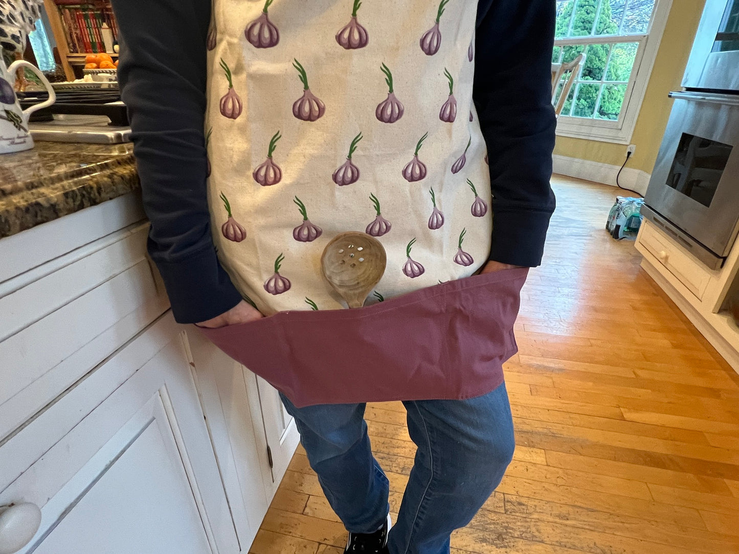 Garlic Bulb Large Pocket Apron