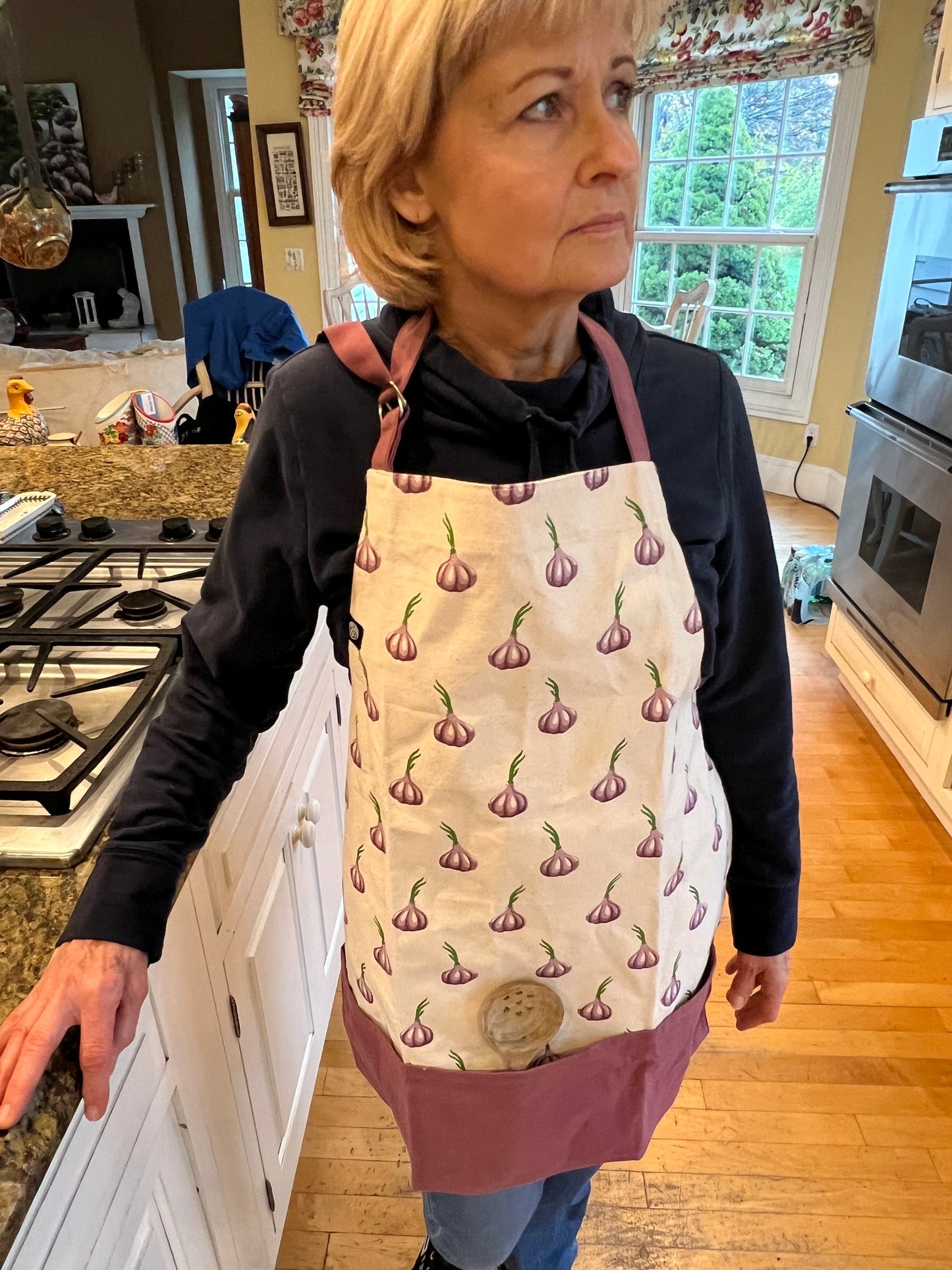 Garlic Bulb Large Pocket Apron