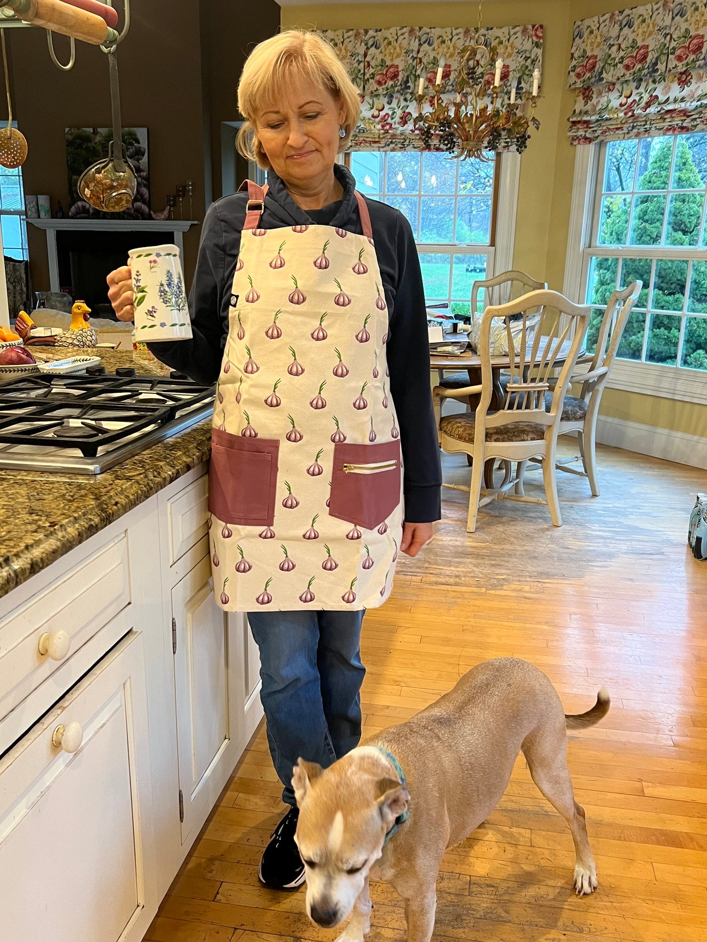 Garlic Bulb 2 Pocket Apron