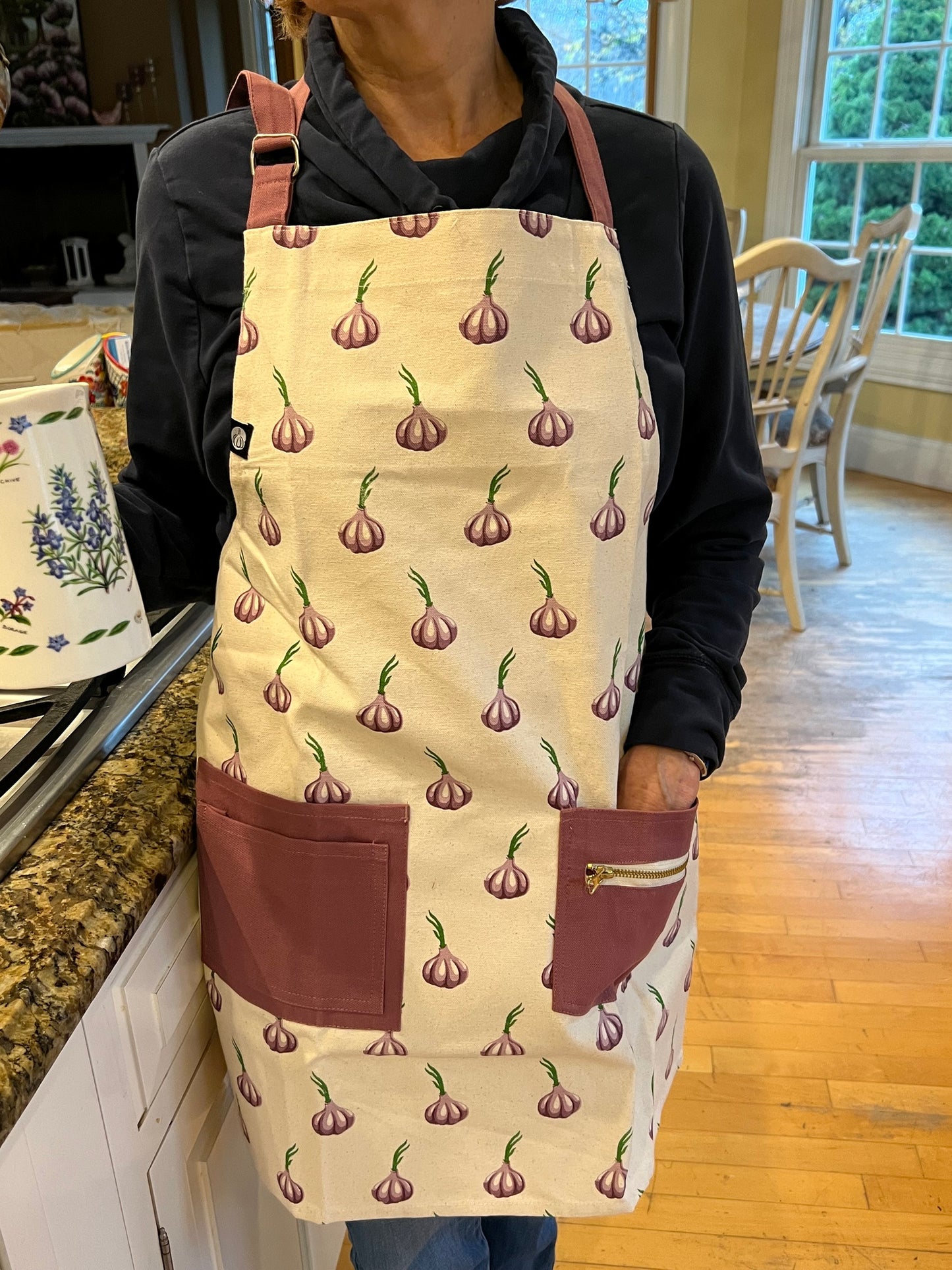 Garlic Bulb 2 Pocket Apron